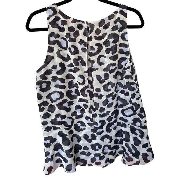 CAbi Women's Blue Leopard Print Sleeveless Blouse Size Large - Picture 5 of 5